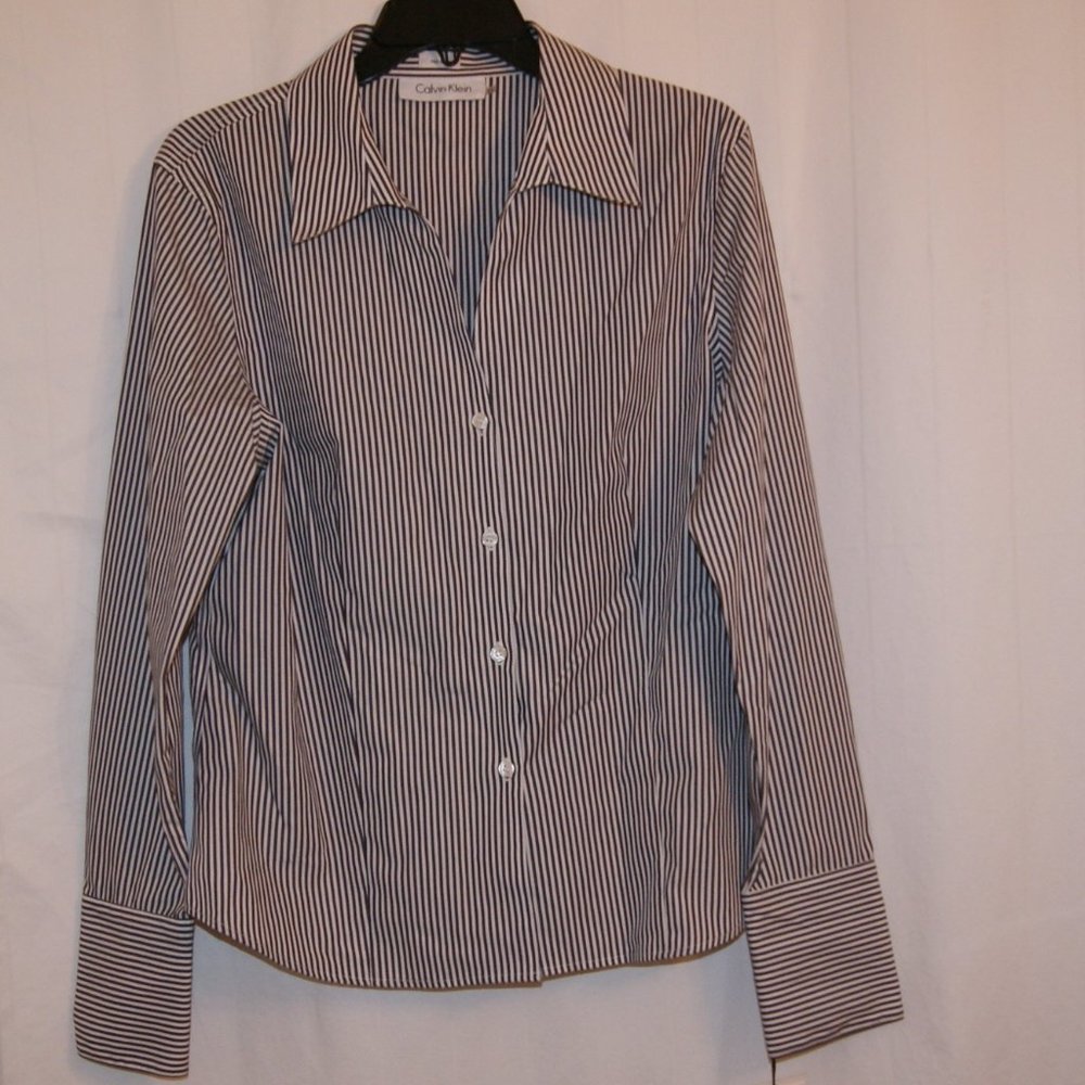 Calvin Klein Blouse/Shirt Size 14 blk/wht